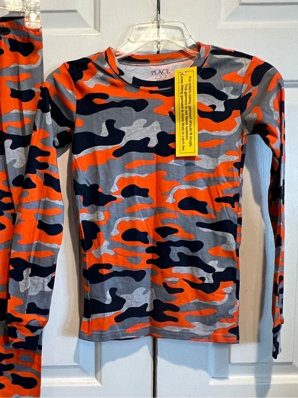 NWT🧡The Children’s Place 2 Piece Matching Orange Camo Kids Pajama Set